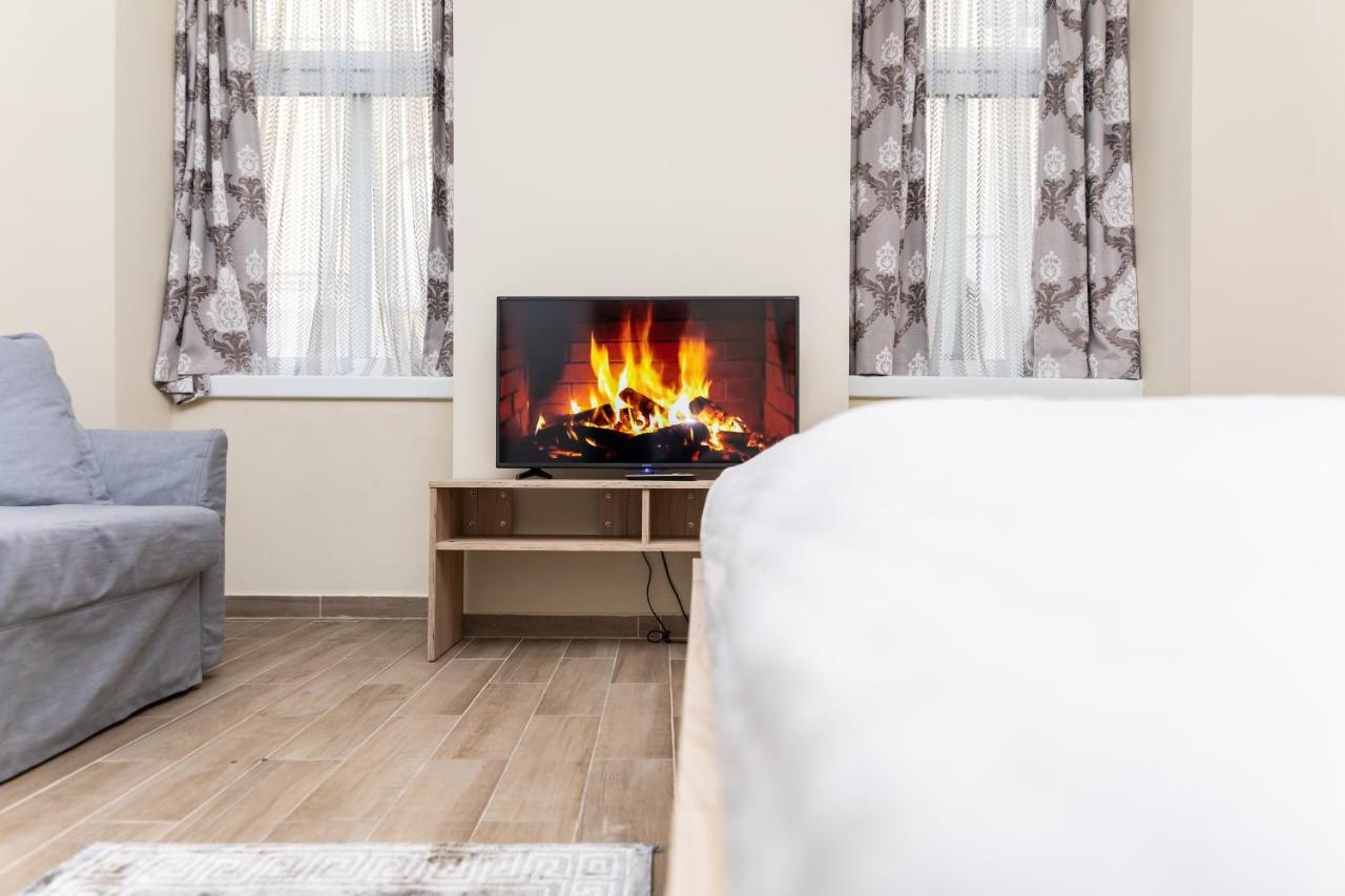 Apartment Comfortable Romantic 1 Bedroom Near Augarten